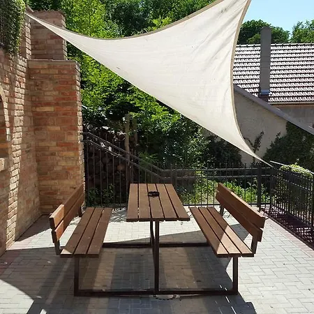 Konukevi Penzion Starovice